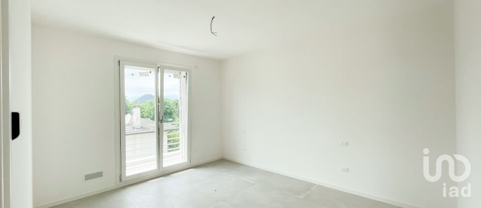 Four-room apartment of 145 m² in Abano Terme (35031)