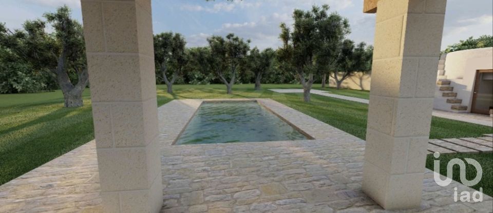 Equestrian facility 4 rooms of 80 m² in Ostuni (72017)