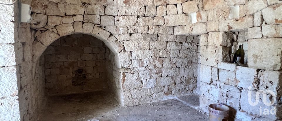 Trullo 4 locali di 80 m² in Ostuni (72017)