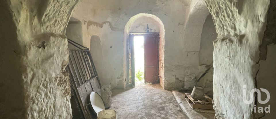 Trullo 7 locali di 130 m² in Cisternino (72014)