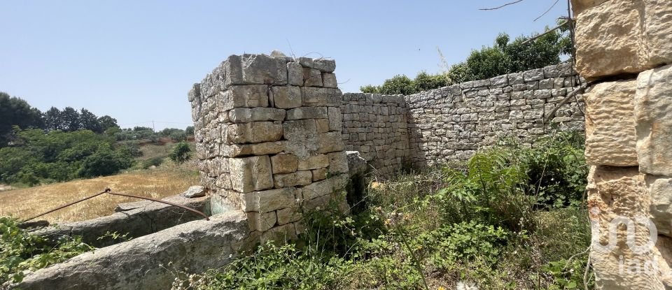 Trullo 7 locali di 130 m² in Cisternino (72014)