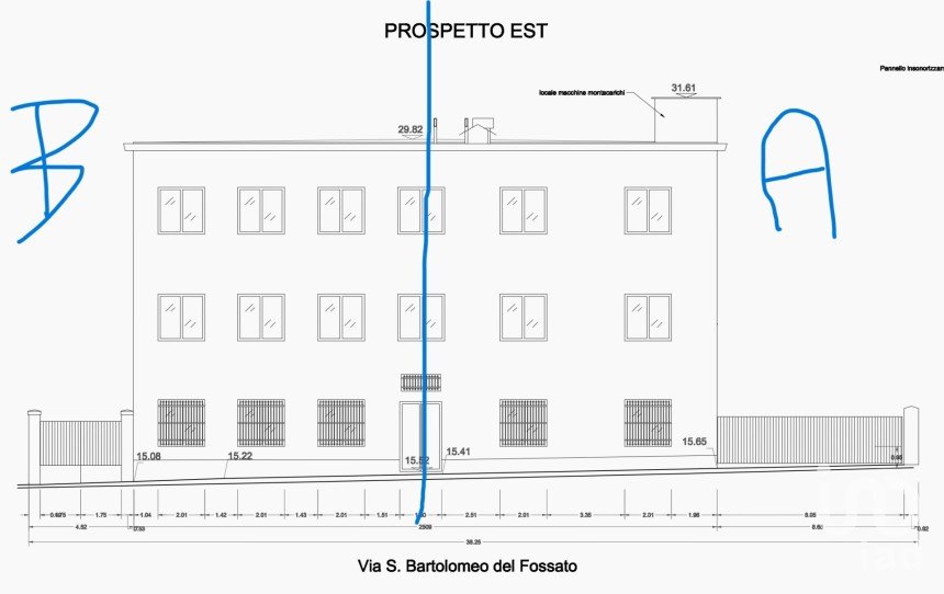 Pareti commerciali di 450 m² in Genova (16122)