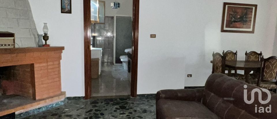 Casa indipendente 3 locali di 80 m² in Ostuni (72017)