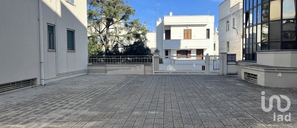 Four-room apartment of 100 m² in Cisternino (72014)