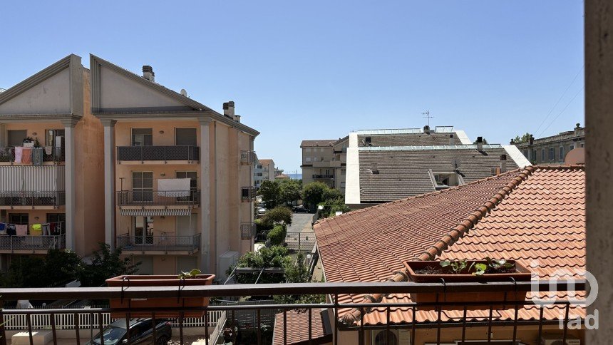 Four-room apartment of 108 m² in Albenga (17031)