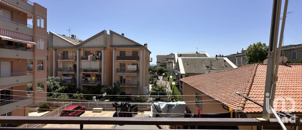 Four-room apartment of 108 m² in Albenga (17031)