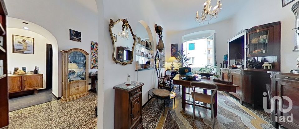 Four-room apartment of 99 m² in Genova (16129)