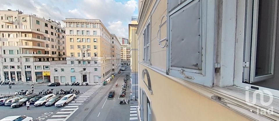 Four-room apartment of 99 m² in Genova (16129)