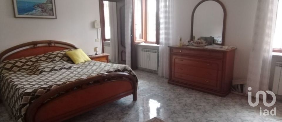 Casa indipendente 8 locali di 197 m² in Morano sul Po (15025)