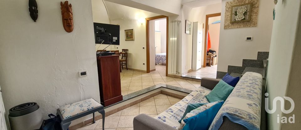 Duplex 3 locali di 70 m² a Toirano (17055)