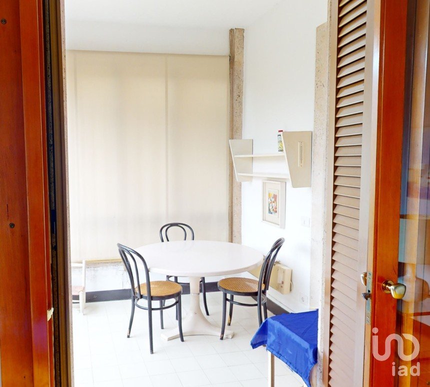 Apartment 6 rooms of 79 m² in Arenzano (16011)