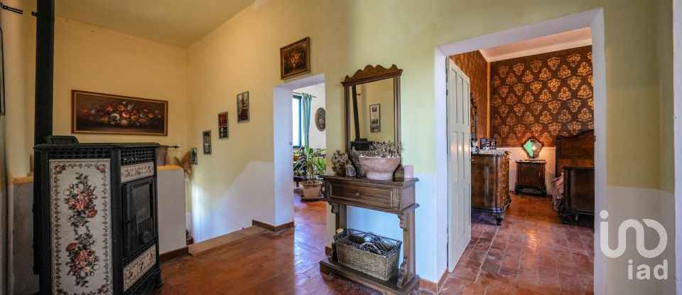 Casa 9 locali di 350 m² in Ostellato (44020)