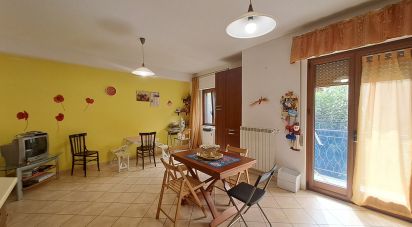 Appartamento 6 locali di 121 m² a Isnello (90010)