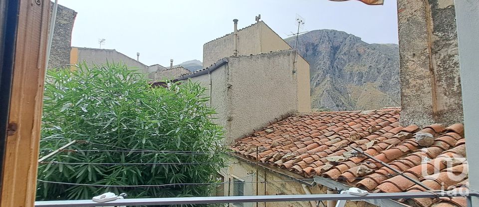 Apartment 6 rooms of 121 m² in Isnello (90010)