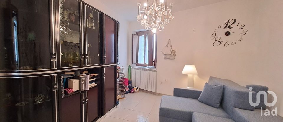 Appartamento 6 locali di 121 m² a Isnello (90010)