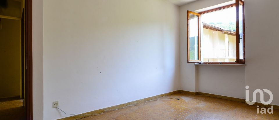 Casa 6 locali di 140 m² in Paroldo (12070)