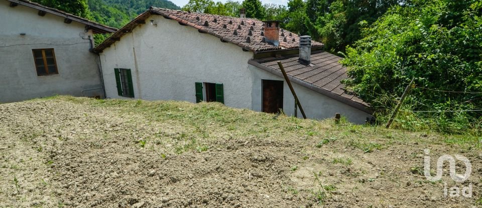 Casa 6 locali di 140 m² in Paroldo (12070)