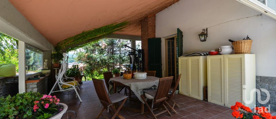 Villa 11 locali di 258 m² in Millesimo (17017)