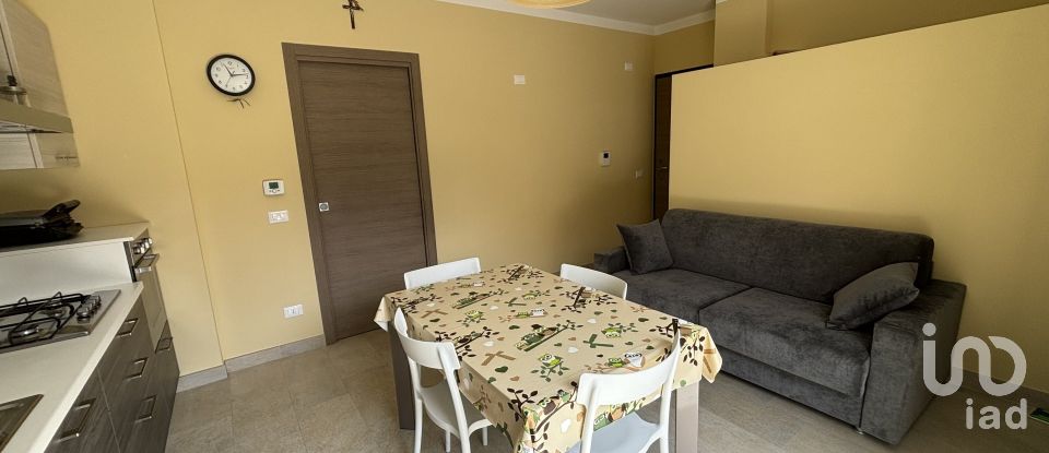 Two-room apartment of 50 m² in Loano (17025)