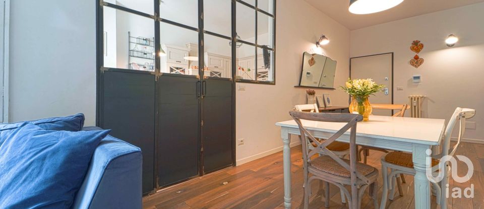 Four-room apartment of 115 m² in Milano (20155)