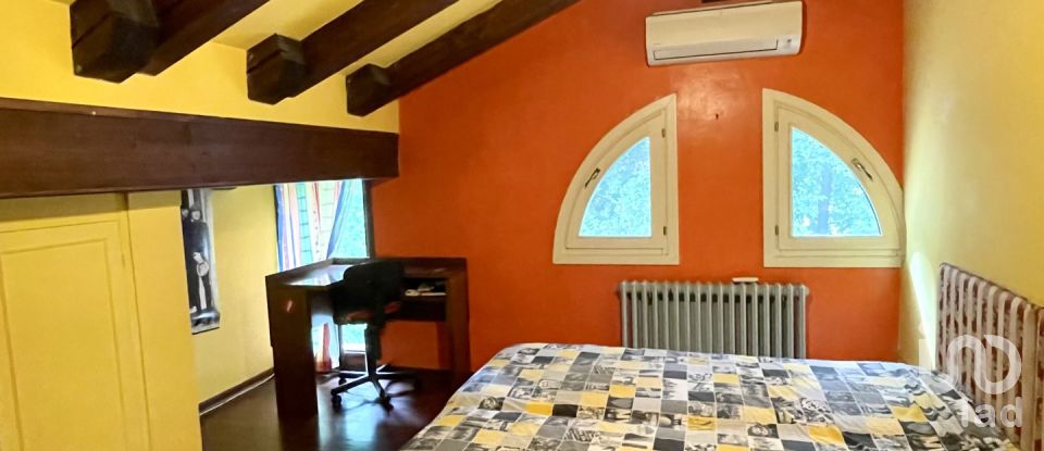 Villa 4 locali di 194 m² in Venezia (30174)