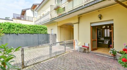 House 8 rooms of 141 m² in Desio (20832)