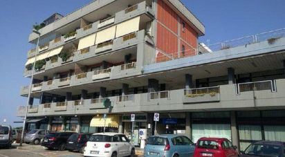 Parking of 1,700 m² in Bari (70126)