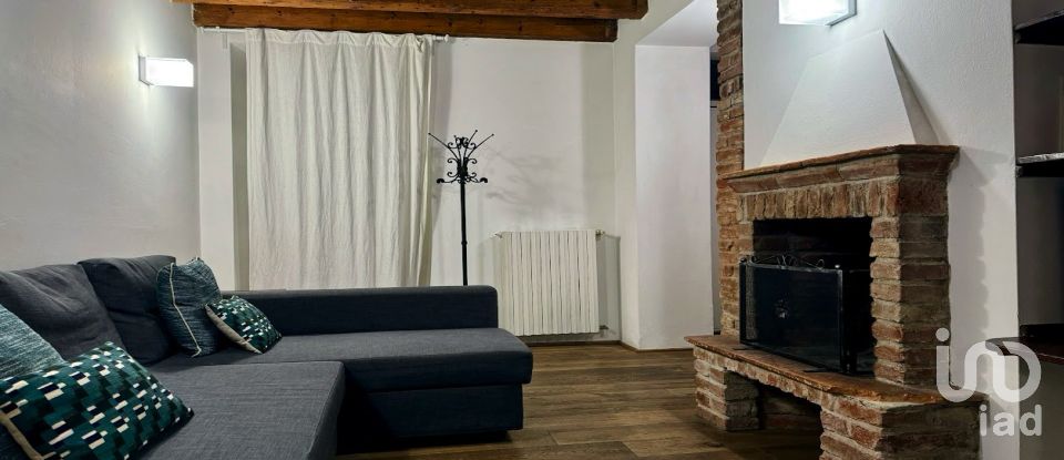 Three-room apartment of 78 m² in Milano (20121)