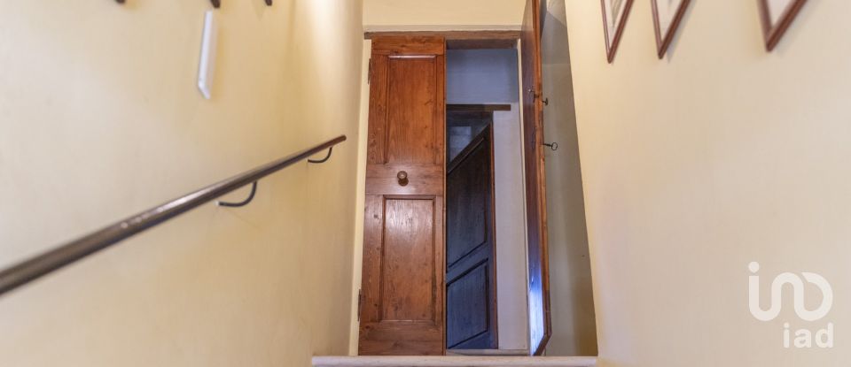 Casa 0 locali di 309 m² in Fano (61032)