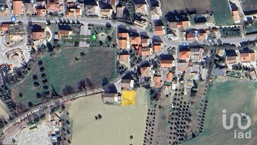 Land of 488 m² in Filottrano (60024)