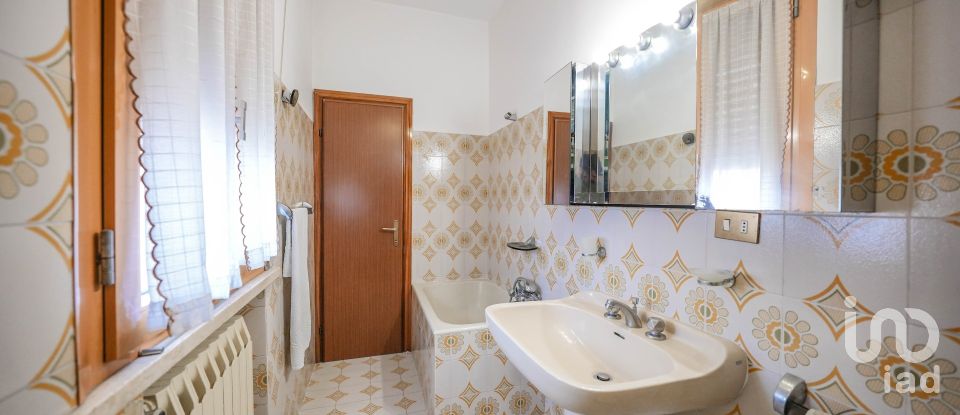 Casa di paese 7 locali di 144 m² in Ostellato (44020)