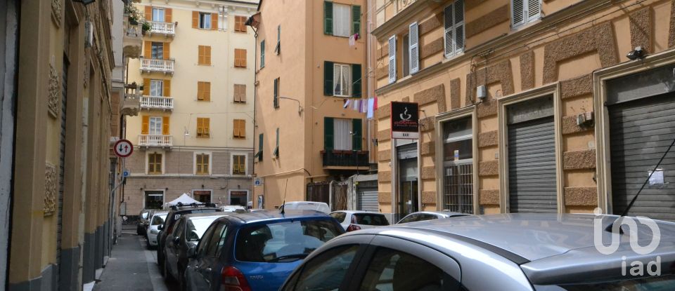 Shop / premises commercial of 400 m² in Genova (16151)