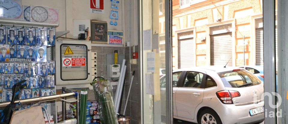 Shop / premises commercial of 400 m² in Genova (16151)