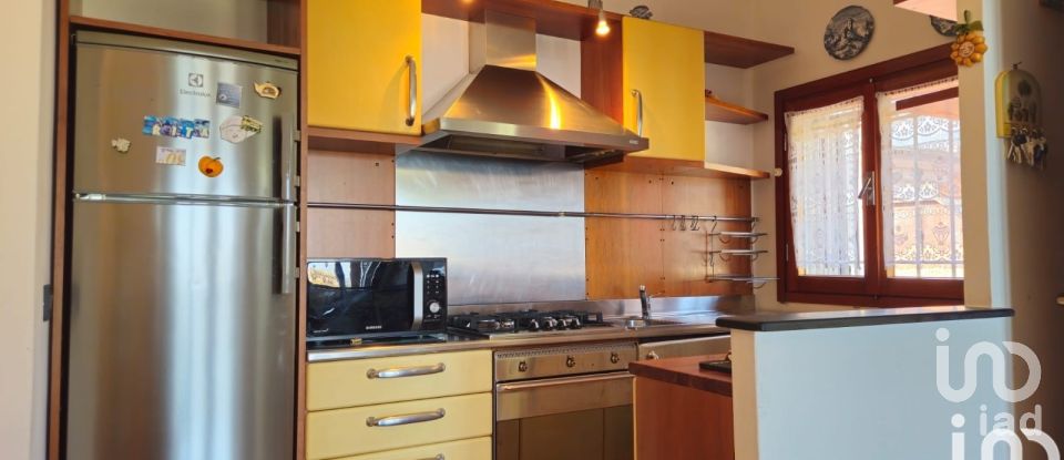 Three-room apartment of 70 m² in Arenzano (16011)