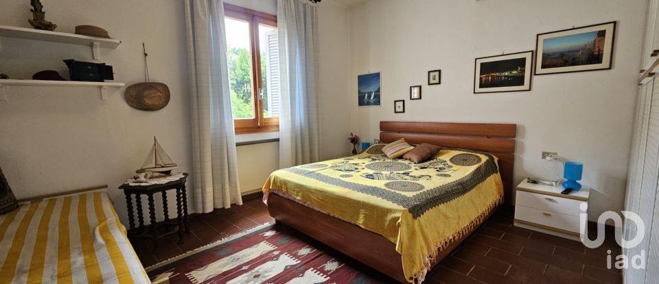 Four-room apartment of 70 m² in Arenzano (16011)