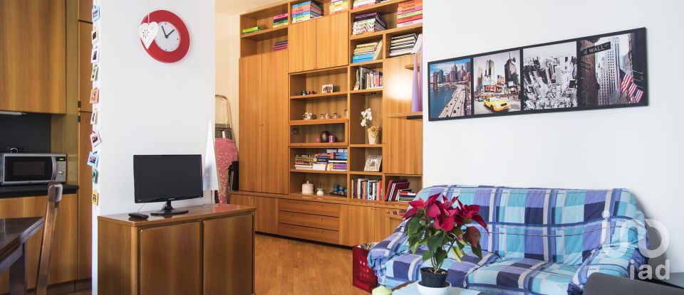 Two-room apartment of 70 m² in Milano (20131)