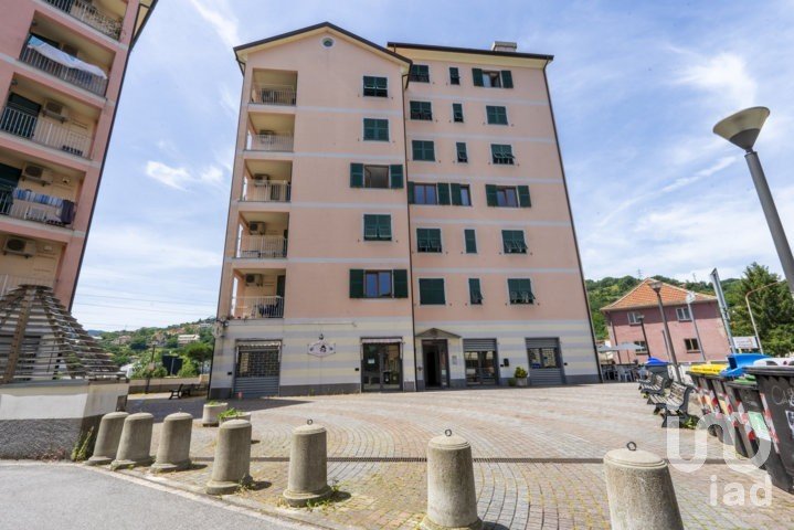 Three-room apartment of 70 m² in Sant'Olcese (16010)