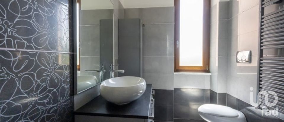 Three-room apartment of 70 m² in Sant'Olcese (16010)