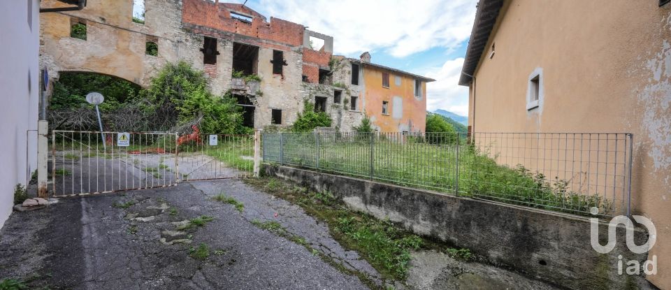 Block of flats in Villanuova sul Clisi (25089) of 900 m²