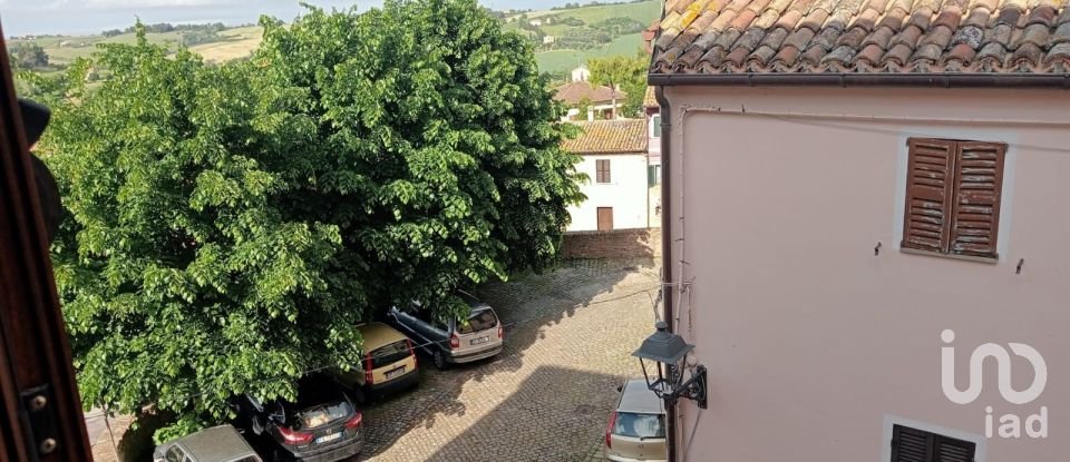 Costruzione di 167 m² in Mondolfo (61037)