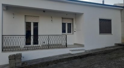 Casa indipendente 8 locali di 180 m² in Silvi (64028)