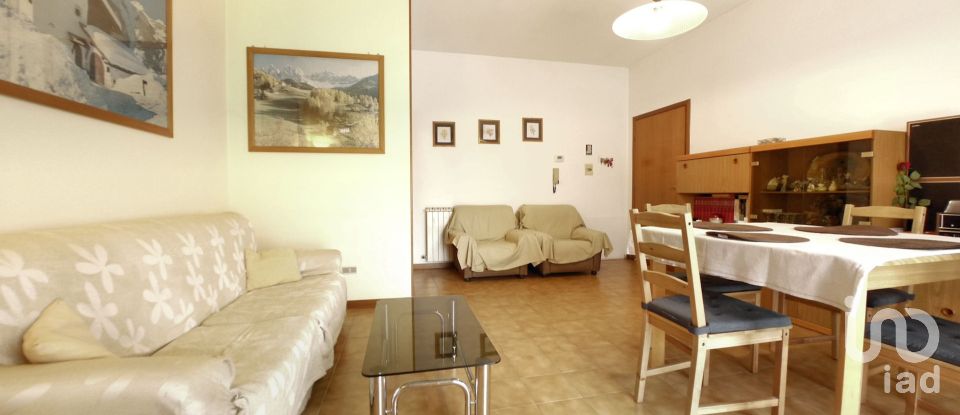 Three-room apartment of 70 m² in Mondavio (61040)