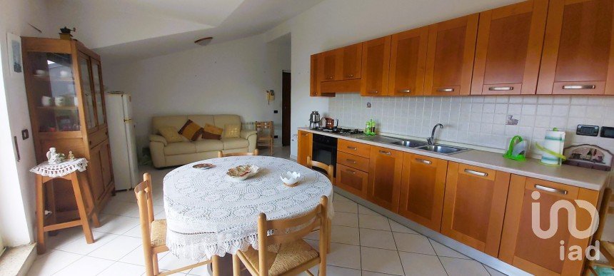 Apartment 6 rooms of 90 m² in Amantea (87032)