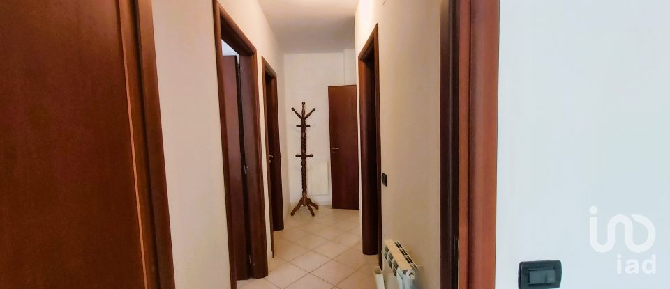 Appartamento 6 locali di 90 m² a Amantea (87032)