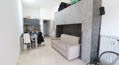 One-room apartment of 30 m² in Torino (10149)
