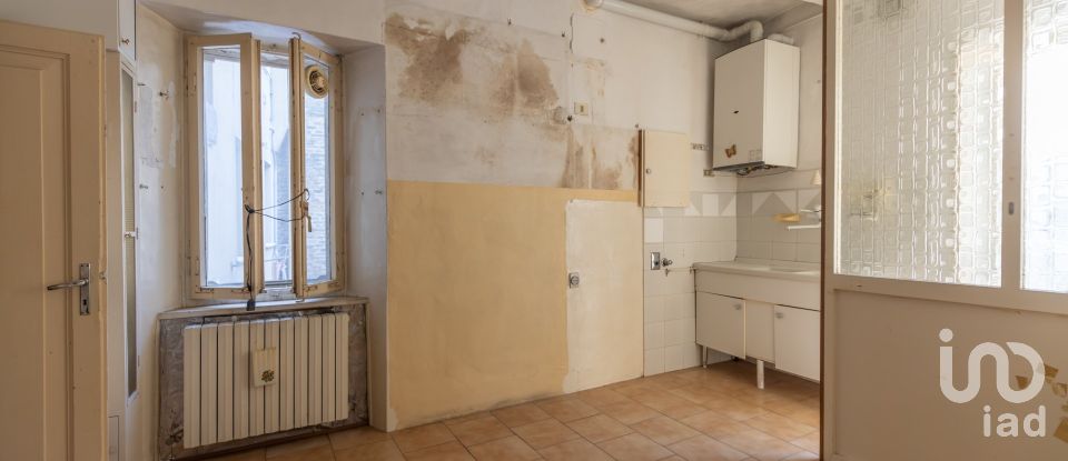 Apartment 5 rooms of 93 m² in Osimo (60027)