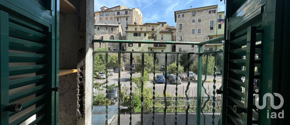 Two-room apartment of 47 m² in Terni (05100)