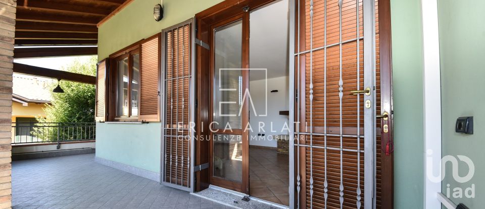 Appartamento 7 locali di 115 m² a Valmorea (22070)