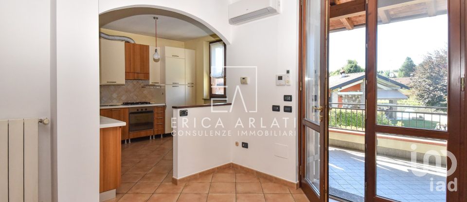 Appartamento 7 locali di 115 m² a Valmorea (22070)