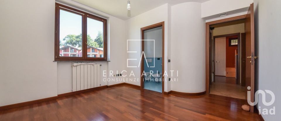 Appartamento 7 locali di 115 m² a Valmorea (22070)